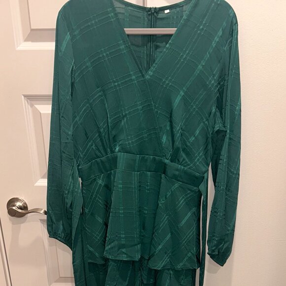 Dark Green Plaid Romper - Picture 5 of 11